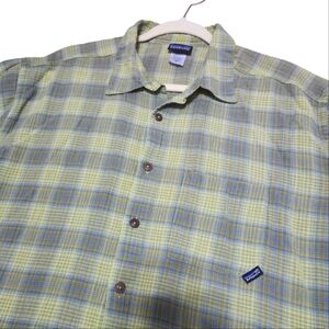 Patagonia Men's 100% Organic Cotton Plaid Short Sleeve‎ Button-Up Size Large